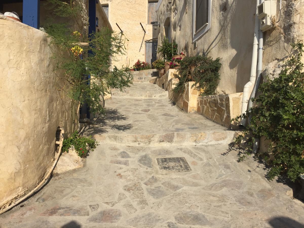 Kavoúsion Tholos Rooms מראה חיצוני תמונה