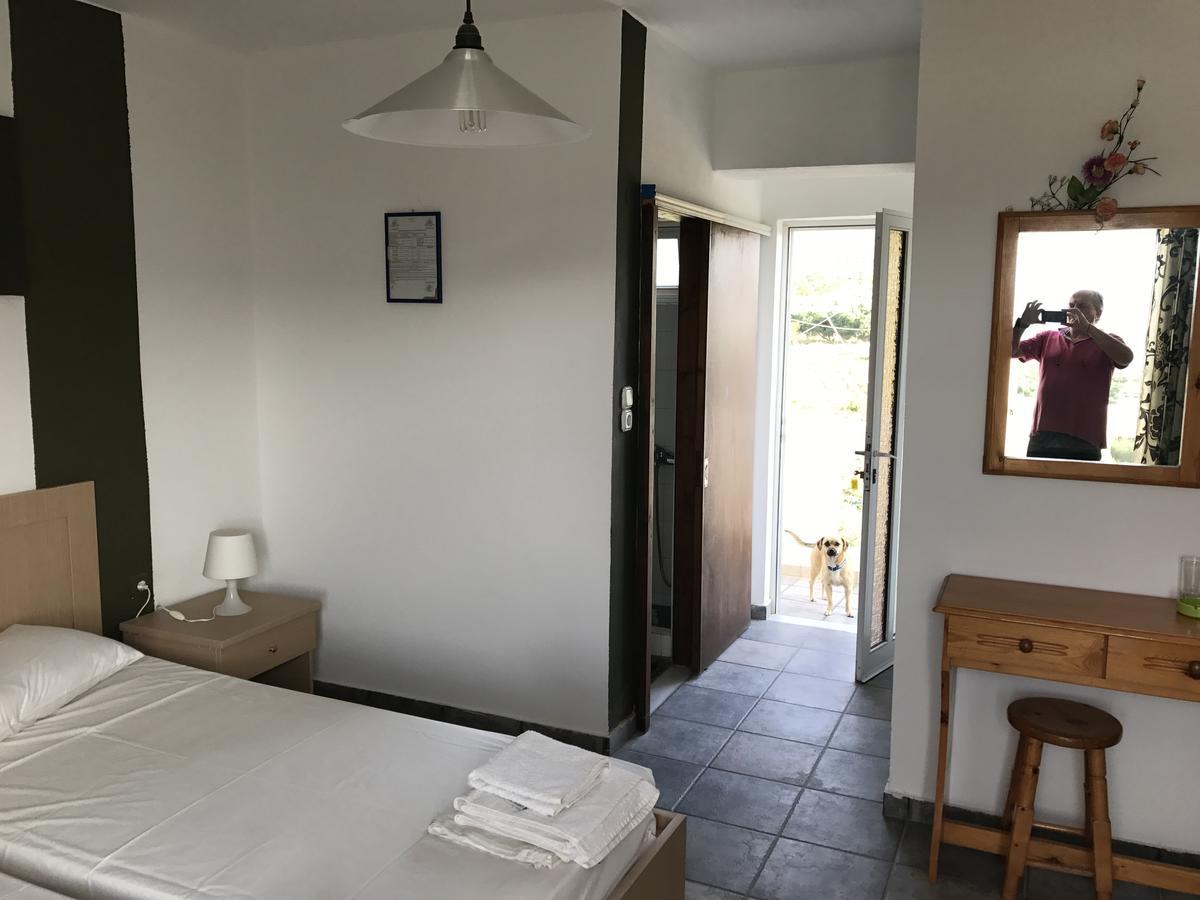 Kavoúsion Tholos Rooms מראה חיצוני תמונה