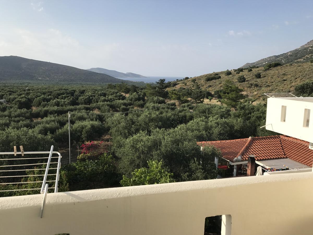 Kavoúsion Tholos Rooms מראה חיצוני תמונה