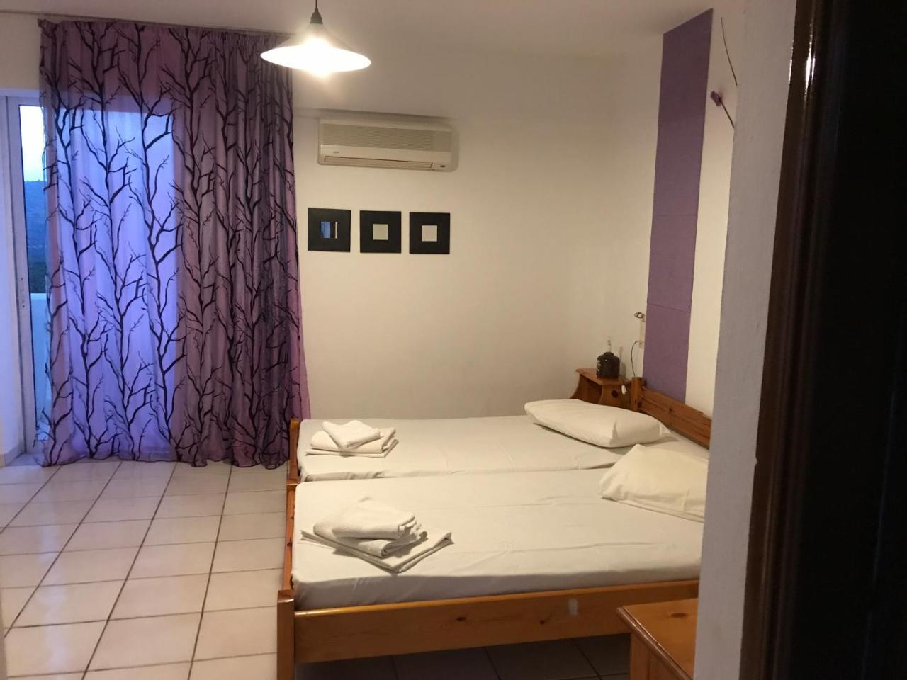 Kavoúsion Tholos Rooms מראה חיצוני תמונה